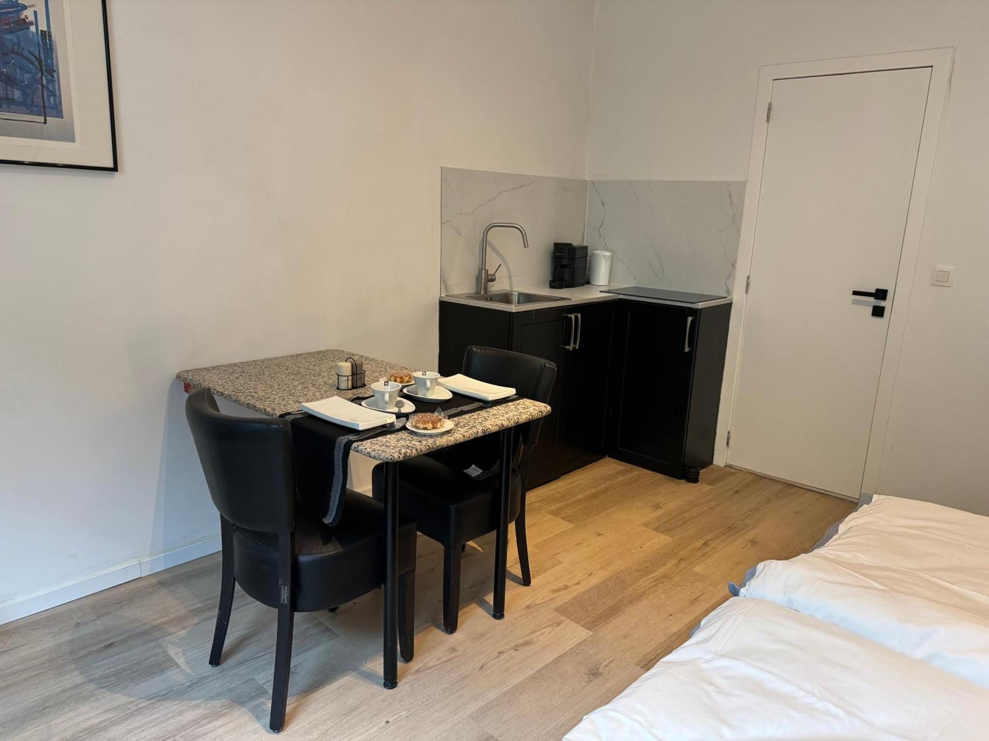 Two Bedroom Loft In The City Center By The Meir Antwerp Exterior photo